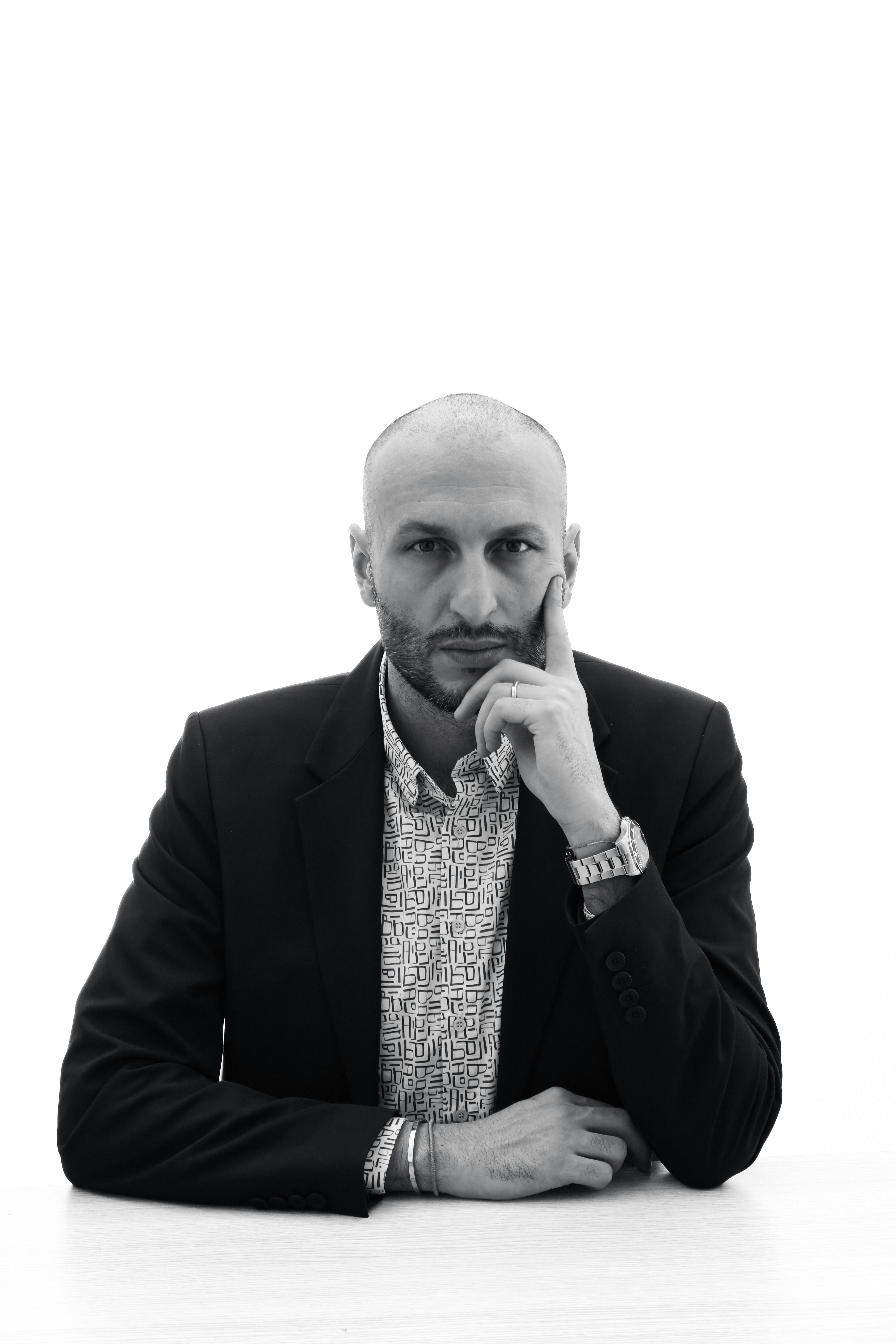 Structured process consultant landing preview